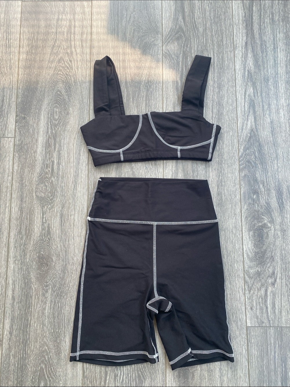 WeWoreWhat - Black Bralette Sports Bra & High Waisted Biker Short Set - Size S